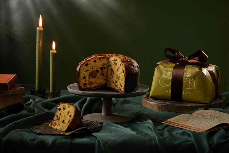 CHOCOLATE & PEAR ARTISAN OLIVE OIL PANETTONE